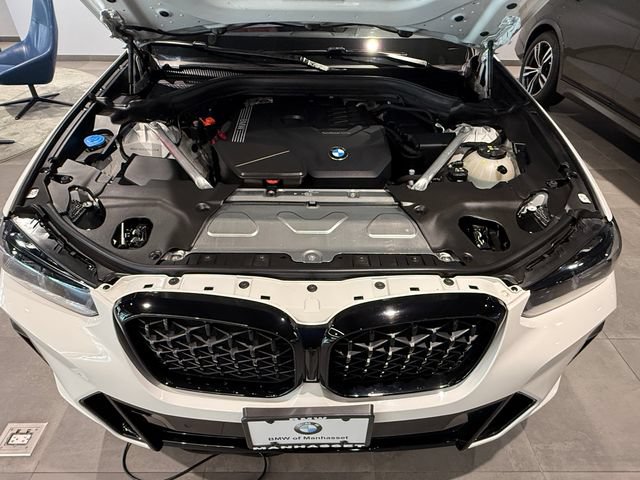 Used 2024 BMW X4 xDrive30i w/ M Sport Package AWD/4WD image 26