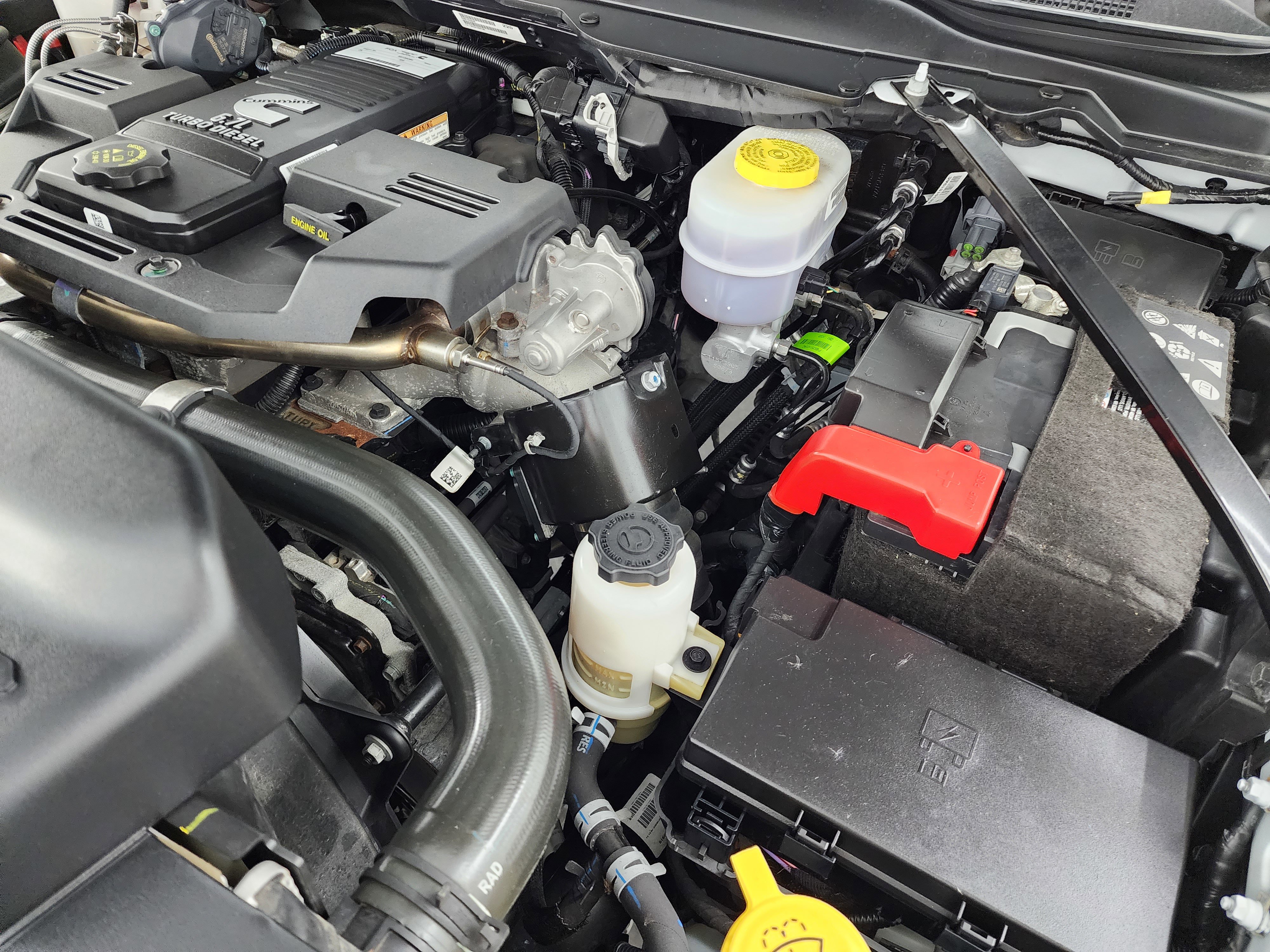 Used 2022 RAM 2500 Big Horn w/ Cold Weather Group image 18