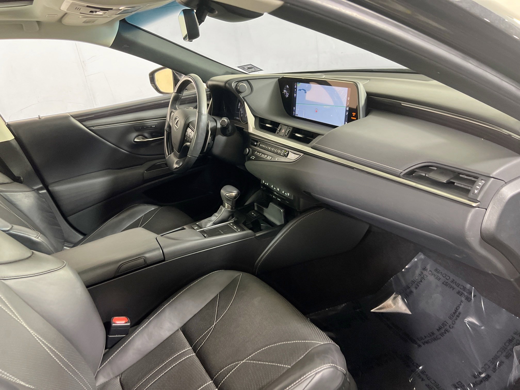 Used 2019 Lexus ES 350 w/ Accessory Package FWD image 29