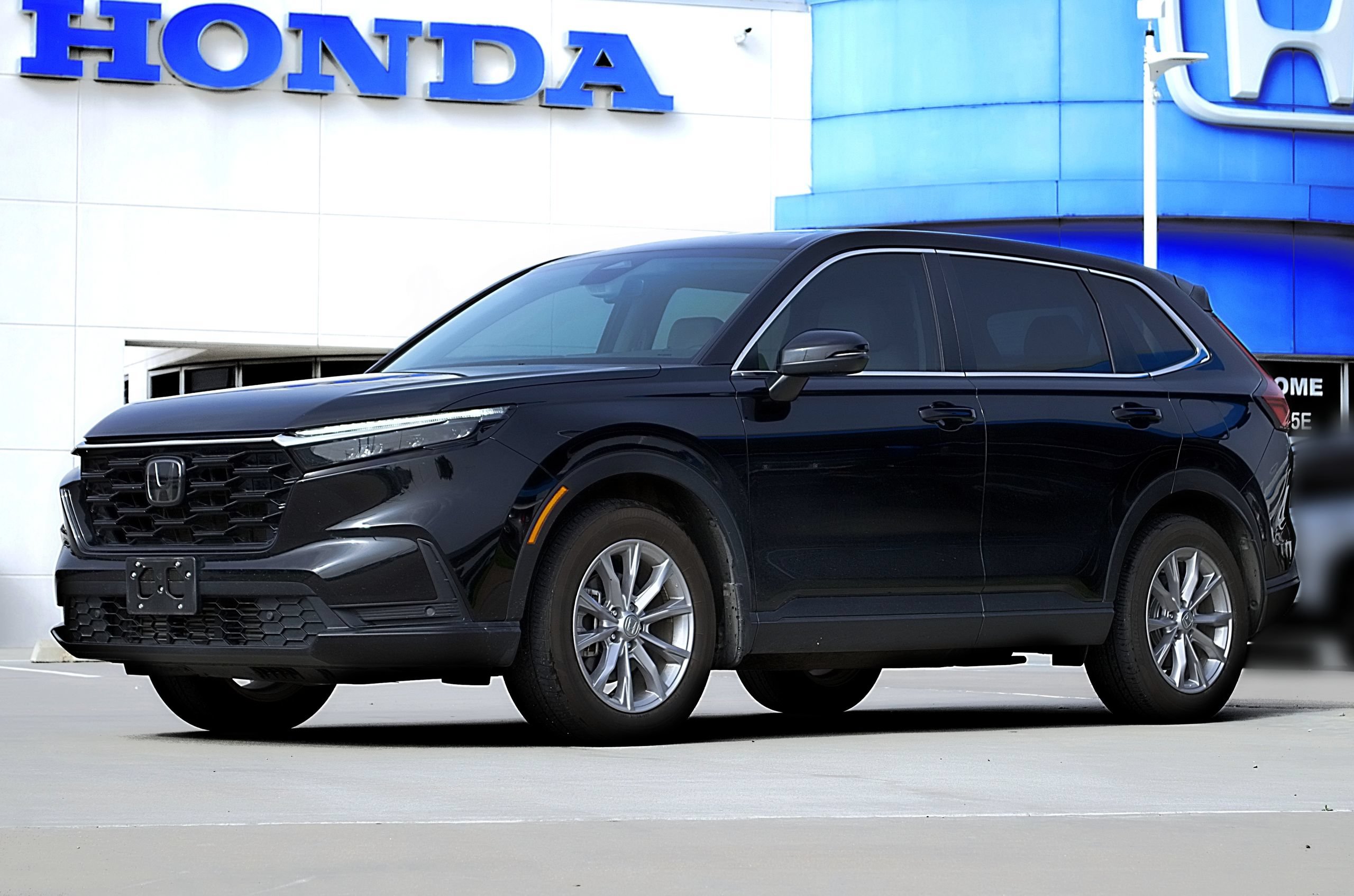 Used 2024 Honda CR-V EX-L image 1