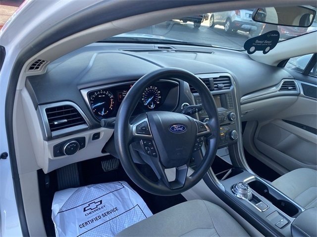 Used 2018 Ford Fusion SE image 10