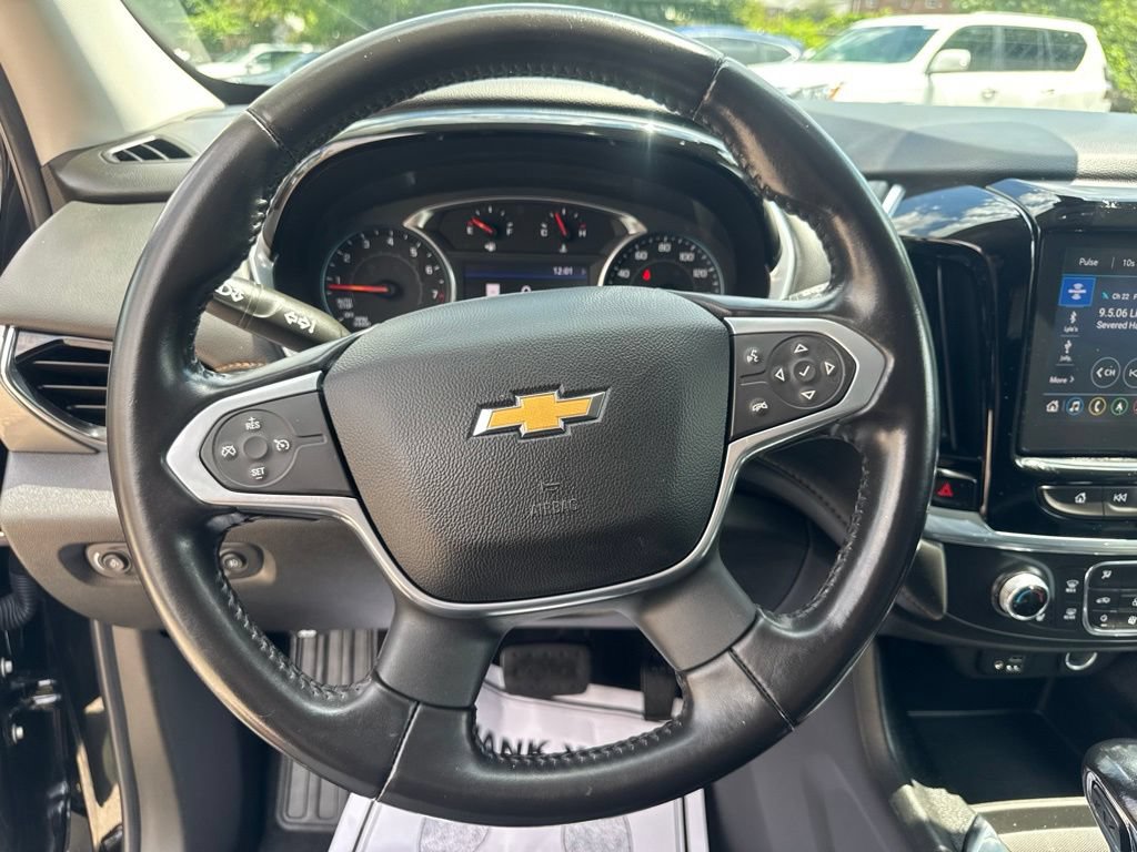 Used 2021 Chevrolet Traverse LT w/ LT Premium Package AWD/4WD image 60