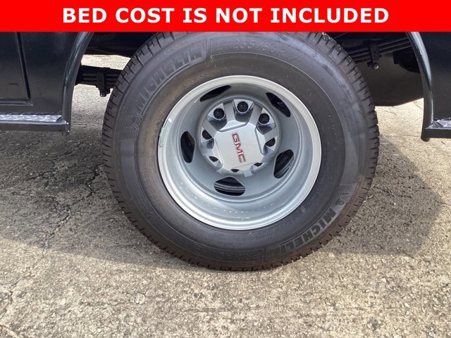 New 2025 GMC Sierra 3500 Pro w/ Convenience Package image 11