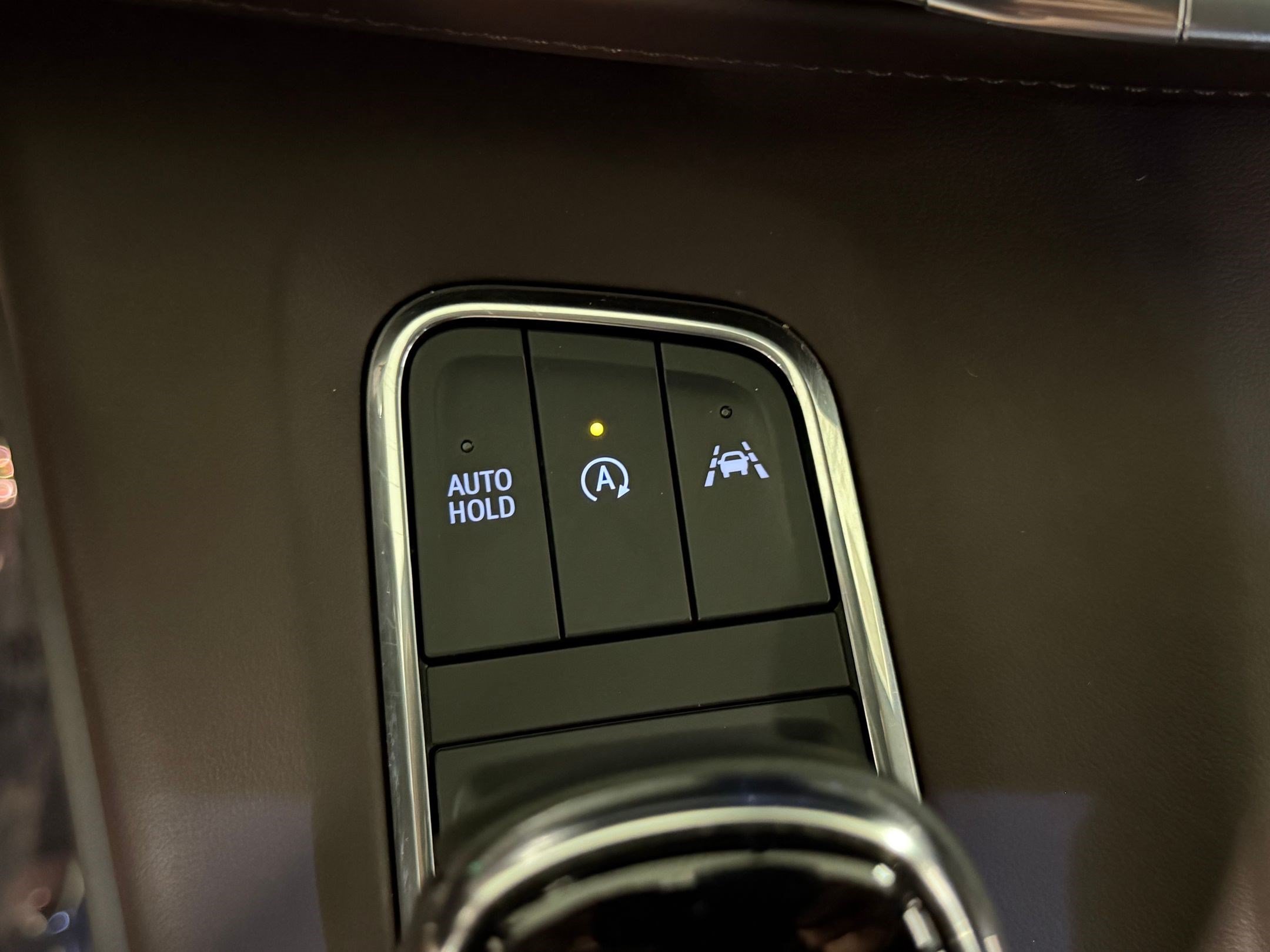 Used 2023 Cadillac Escalade Sport Platinum w/ LPO, ONYX Package AWD/4WD image 37