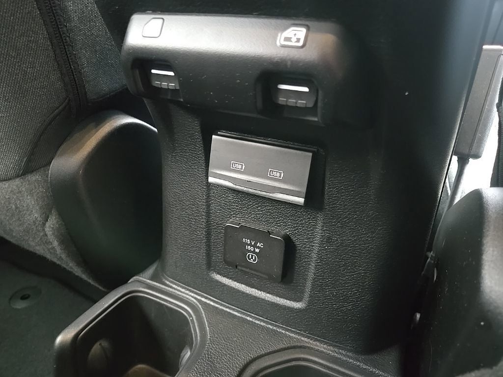 Used 2024 Jeep Wrangler Sahara w/ Technology Group AWD/4WD image 83