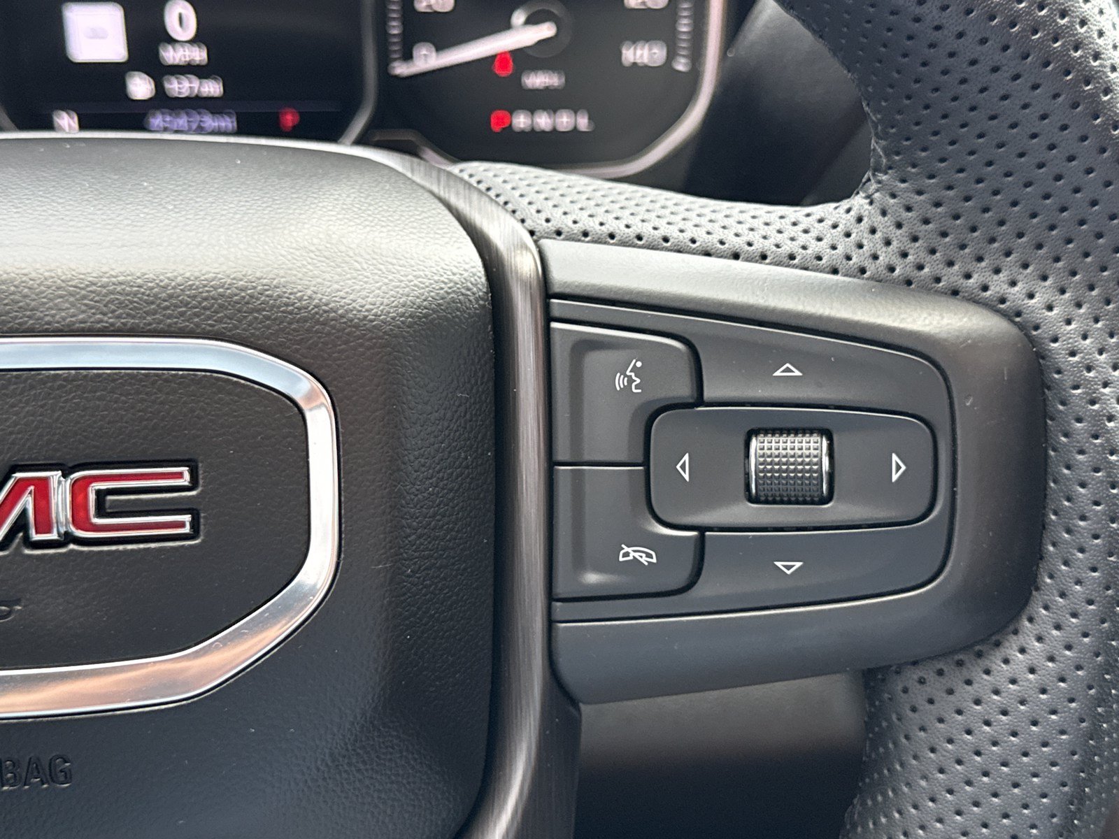 Used 2020 GMC Sierra 1500 AT4 w/ AT4 Premium Package AWD/4WD image 25