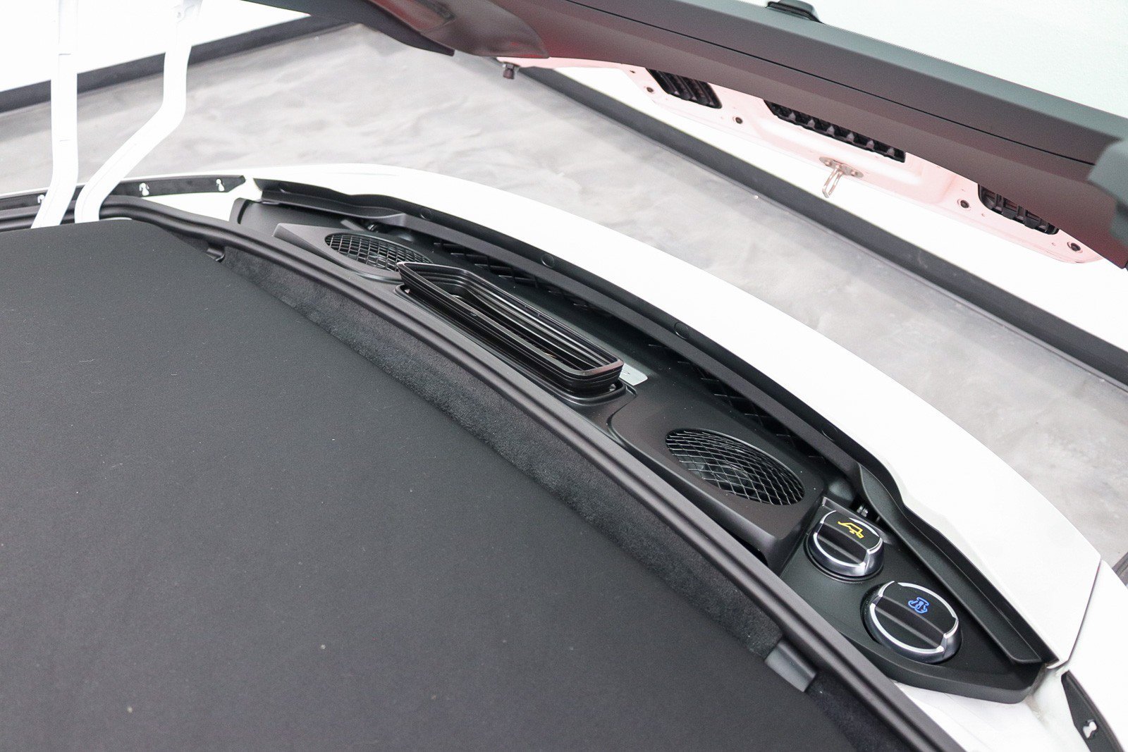 Used 2019 Porsche 911 Targa 4 AWD/4WD image 44
