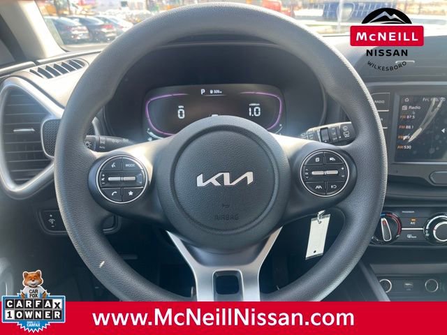 Used 2023 Kia Soul LX image 25