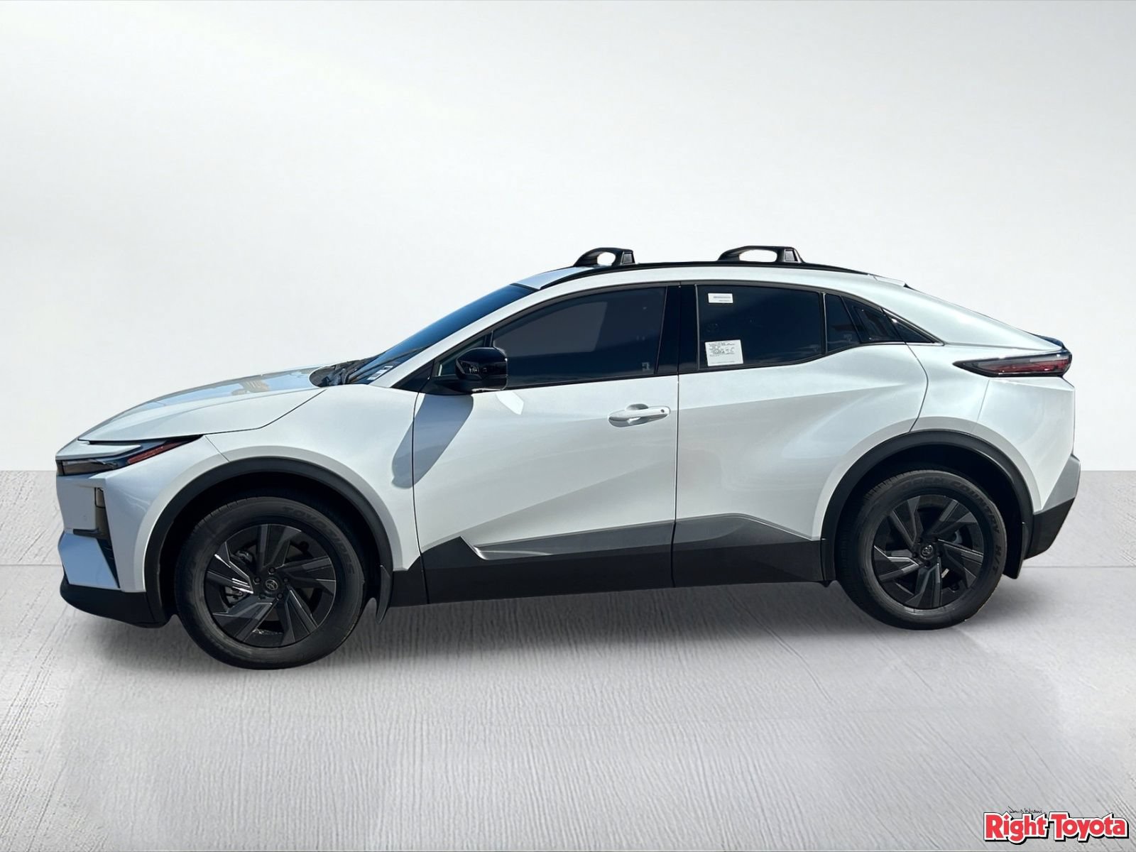 New 2026 Toyota C-HR AWD/4WD image 3