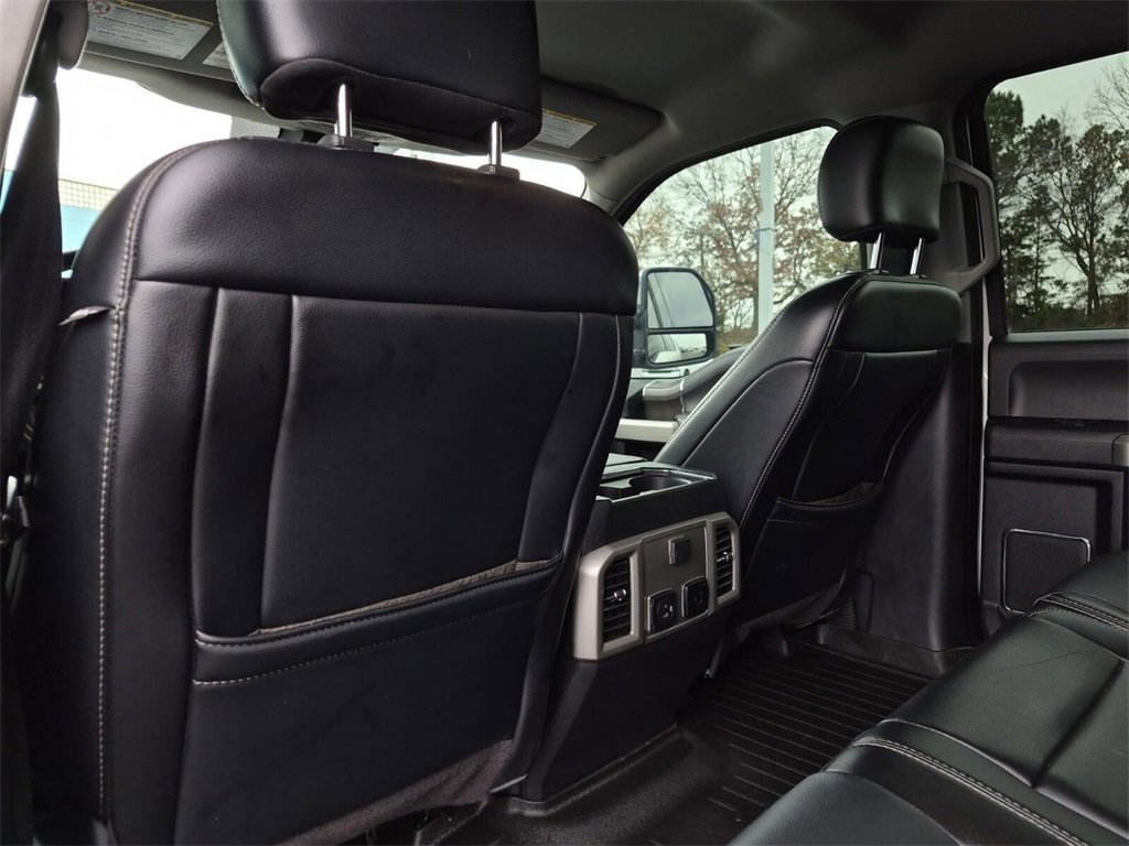Used 2020 Ford F250 Lariat w/ Lariat Ultimate Package image 34