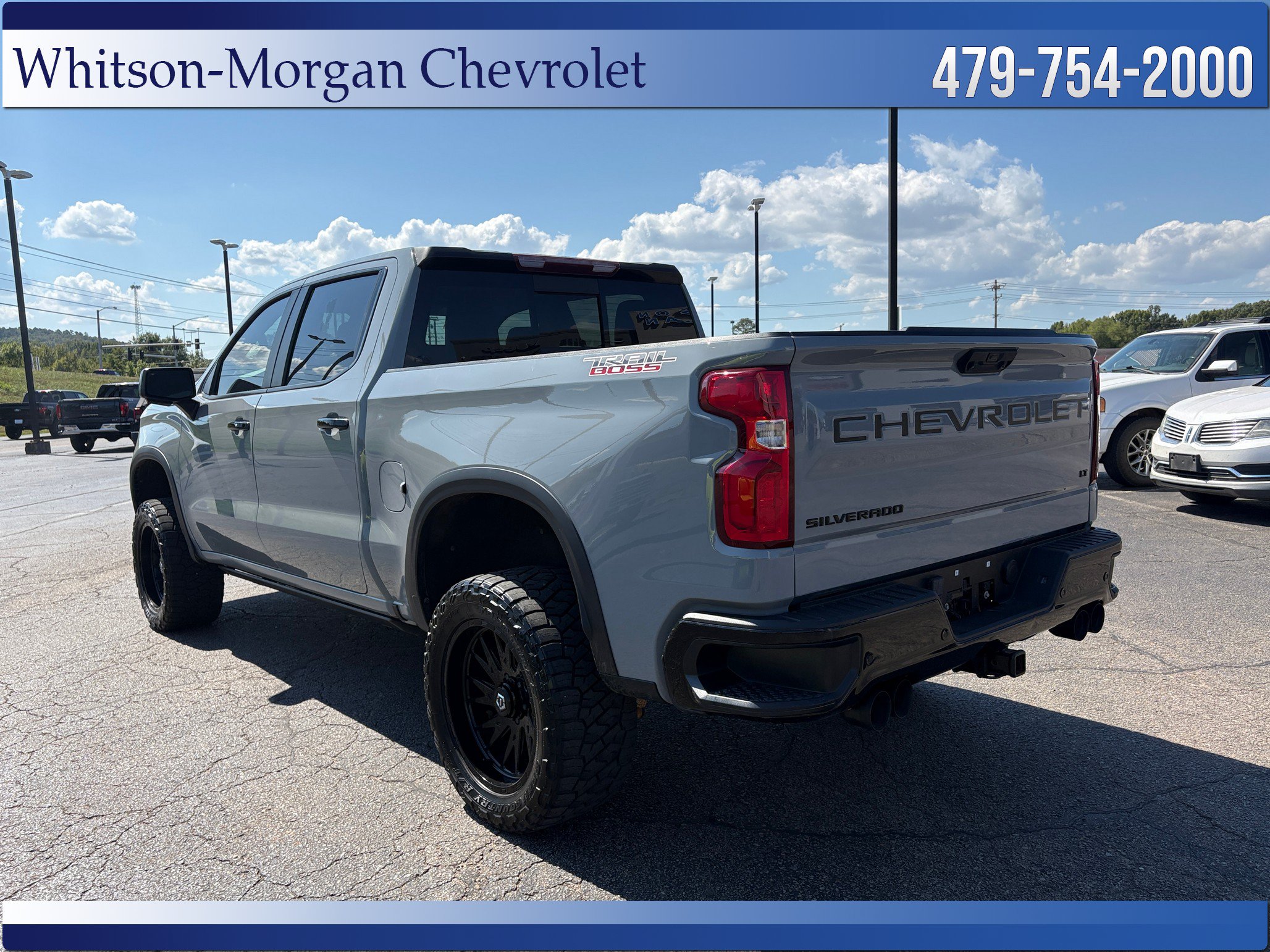 Used 2024 Chevrolet Silverado 1500 LT Trail Boss w/ Convenience Package II AWD/4WD image 8