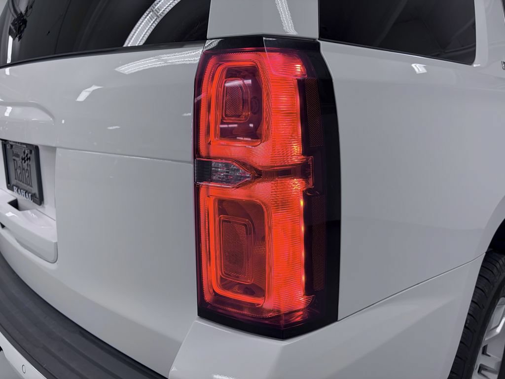 Used 2018 Chevrolet Tahoe LT AWD/4WD image 9