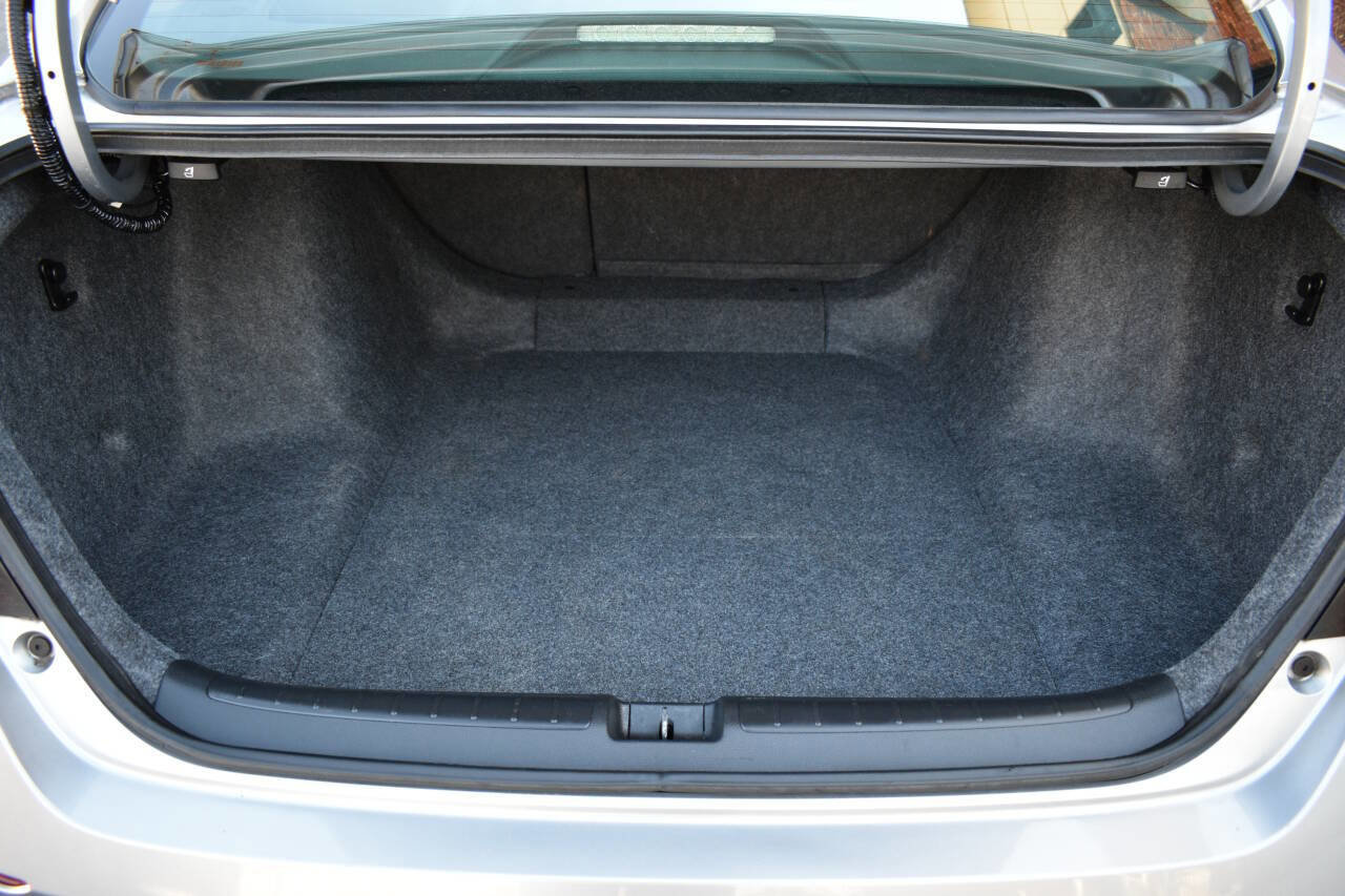 Used 2020 Honda Accord EX-L image 10