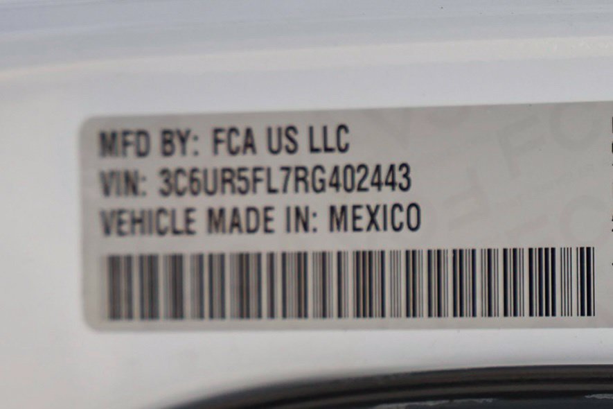 Used 2024 RAM 2500 Laramie w/ Safety Group AWD/4WD image 33