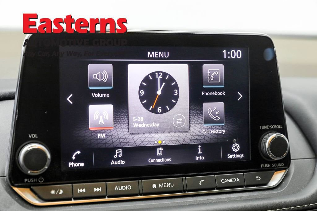 Used 2022 Nissan Rogue S image 19