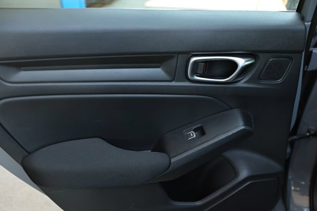 Used 2025 Honda Civic Sport image 22