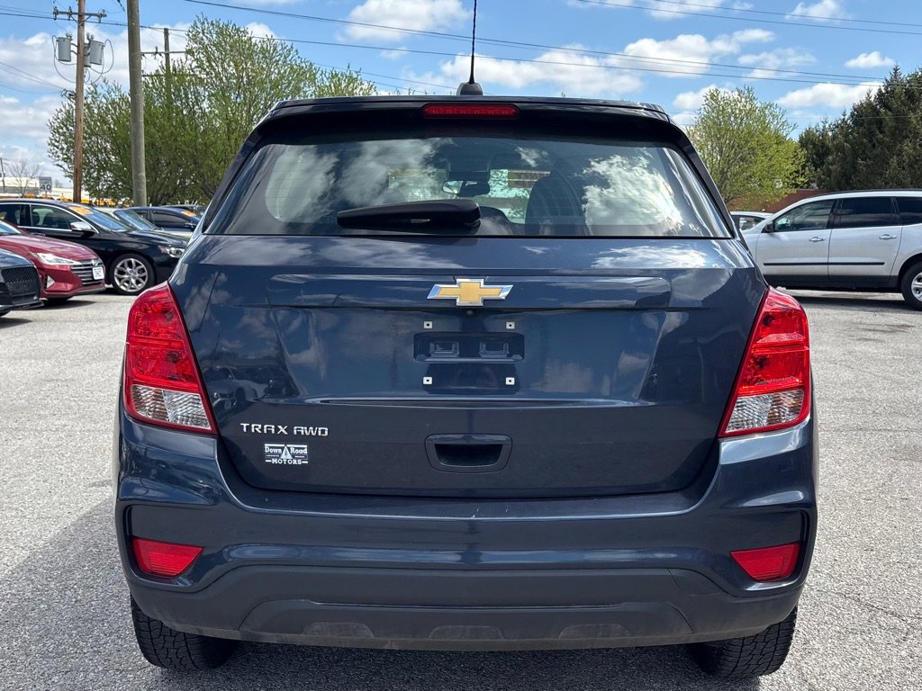 Used 2019 Chevrolet Trax LS image 27