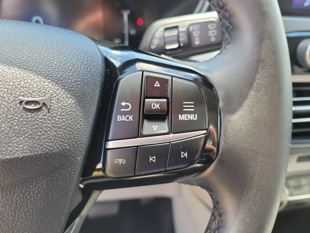 Used 2023 Ford Escape Active AWD/4WD image 25