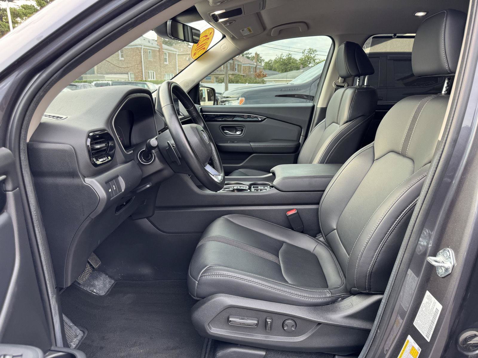 Used 2025 Honda Pilot EX-L image 20