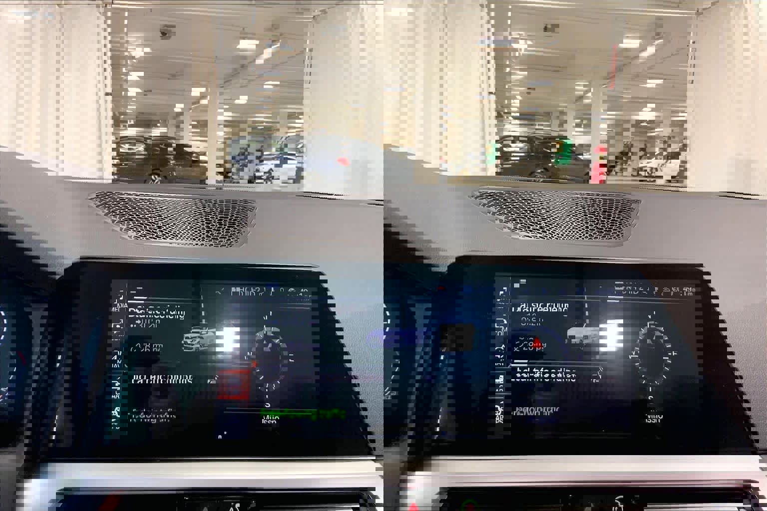 Certified 2023 BMW 430i xDrive Convertible w/ Premium Package image 35