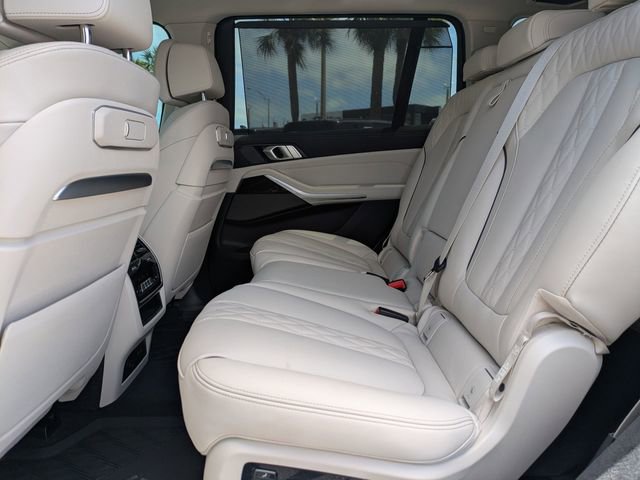 Used 2025 BMW X7 xDrive40i w/ Executive Package image 14