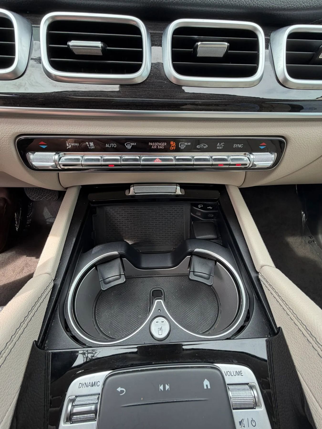 Used 2020 Mercedes-Benz GLS 450 4MATIC image 29