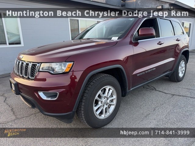 Used 2018 Jeep Grand Cherokee Laredo image 1