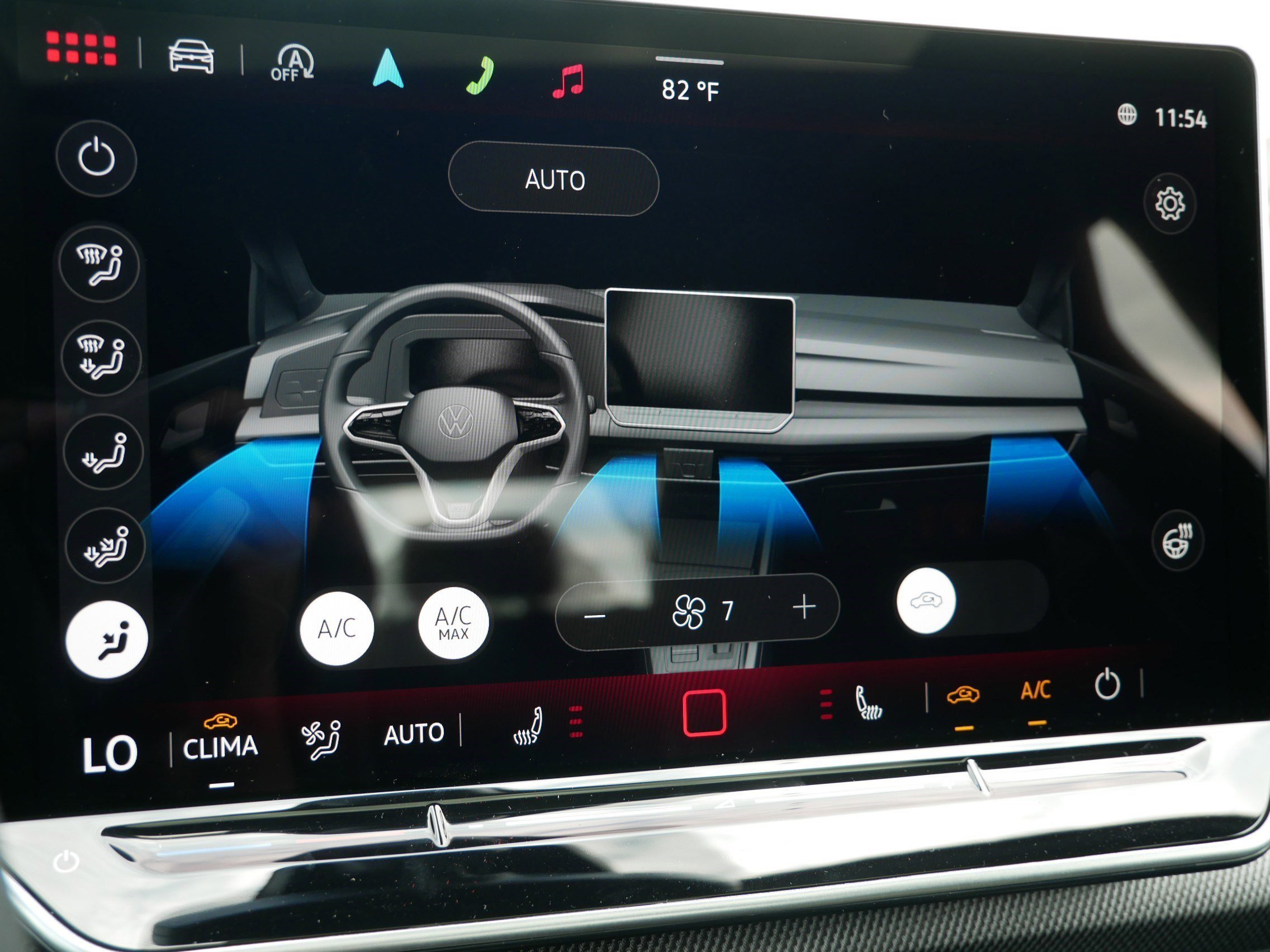 New 2025 Volkswagen GTI SE FWD image 10