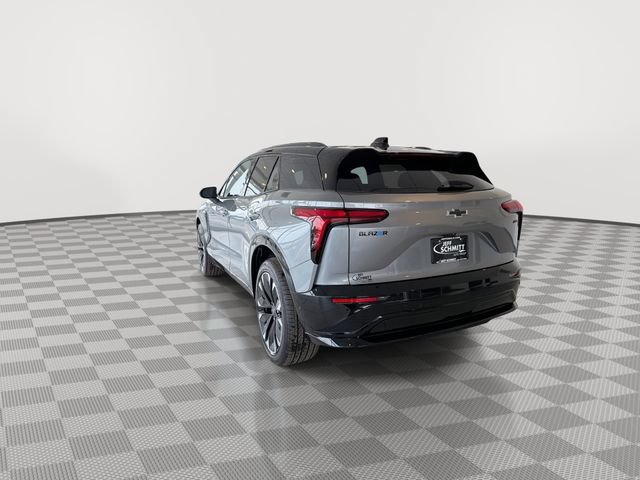 New 2026 Chevrolet Blazer EV RS w/ Super Cruise Package FWD image 8