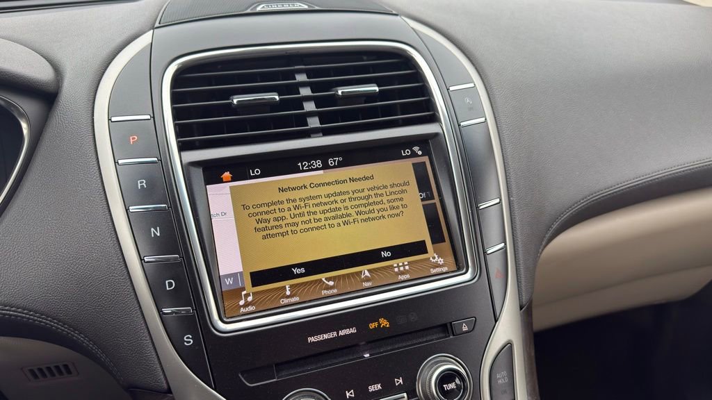 Used 2019 Lincoln Nautilus Select AWD/4WD image 13