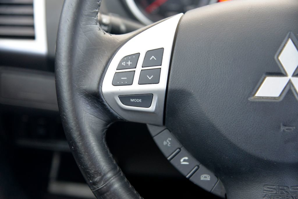 Used 2008 Mitsubishi Outlander ES FWD image 21