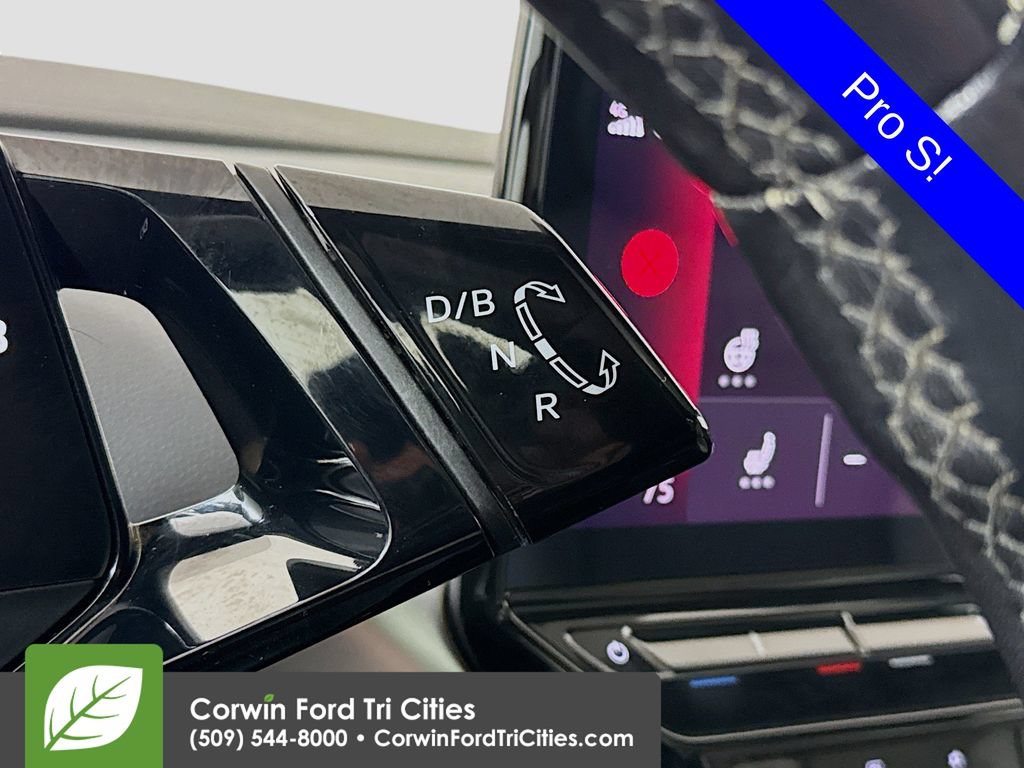 Used 2021 Volkswagen ID.4 Pro S RWD image 17