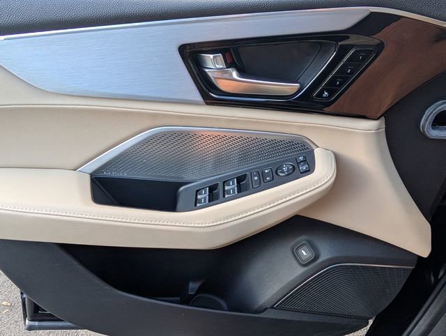 Certified 2024 Acura MDX SH-AWD w/ Technology Package image 35