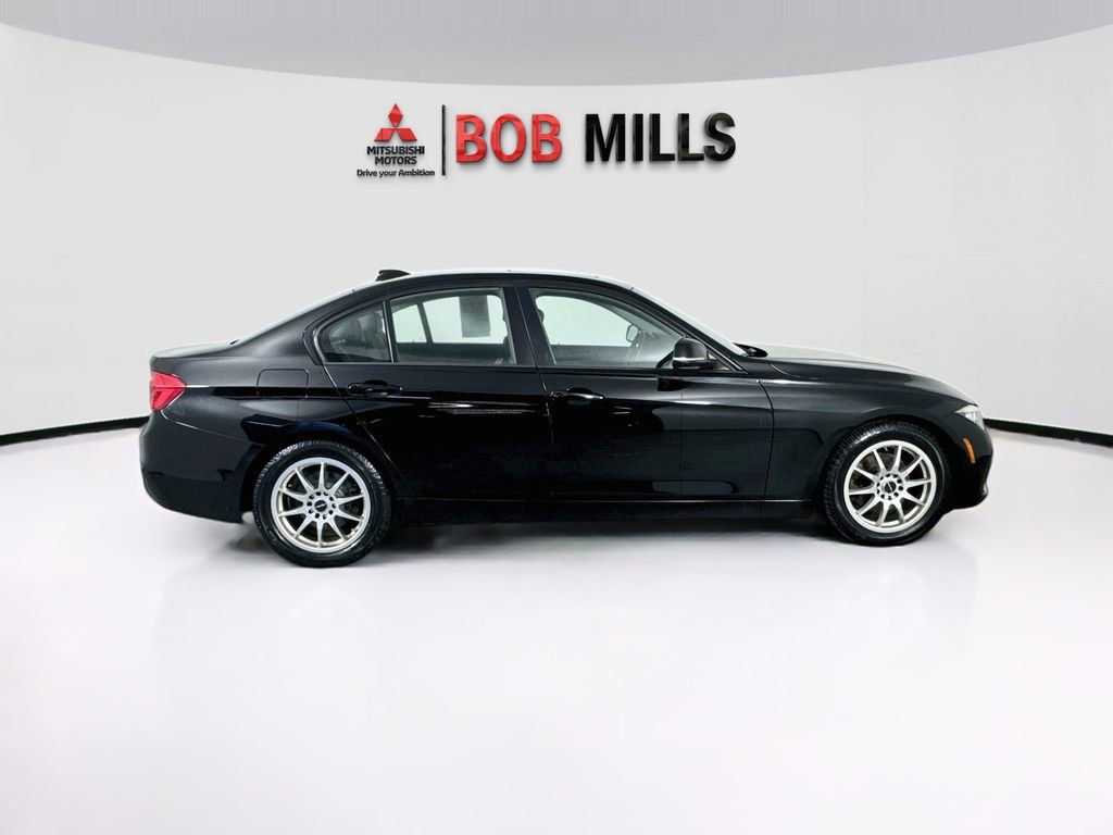Used 2016 BMW 320i xDrive Sedan AWD/4WD image 8