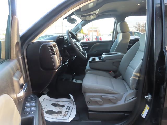 Used 2019 Chevrolet Silverado 1500 Custom w/ Custom Convenience Package image 18