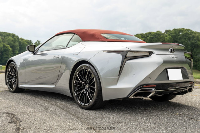 Used 2022 Lexus LC 500 Convert w/ Accessory Package RWD image 19