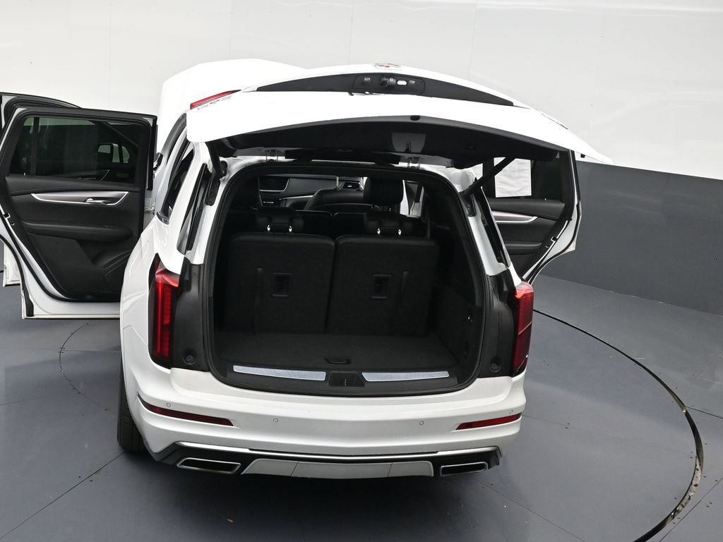 Used 2021 Cadillac XT6 Luxury FWD image 33