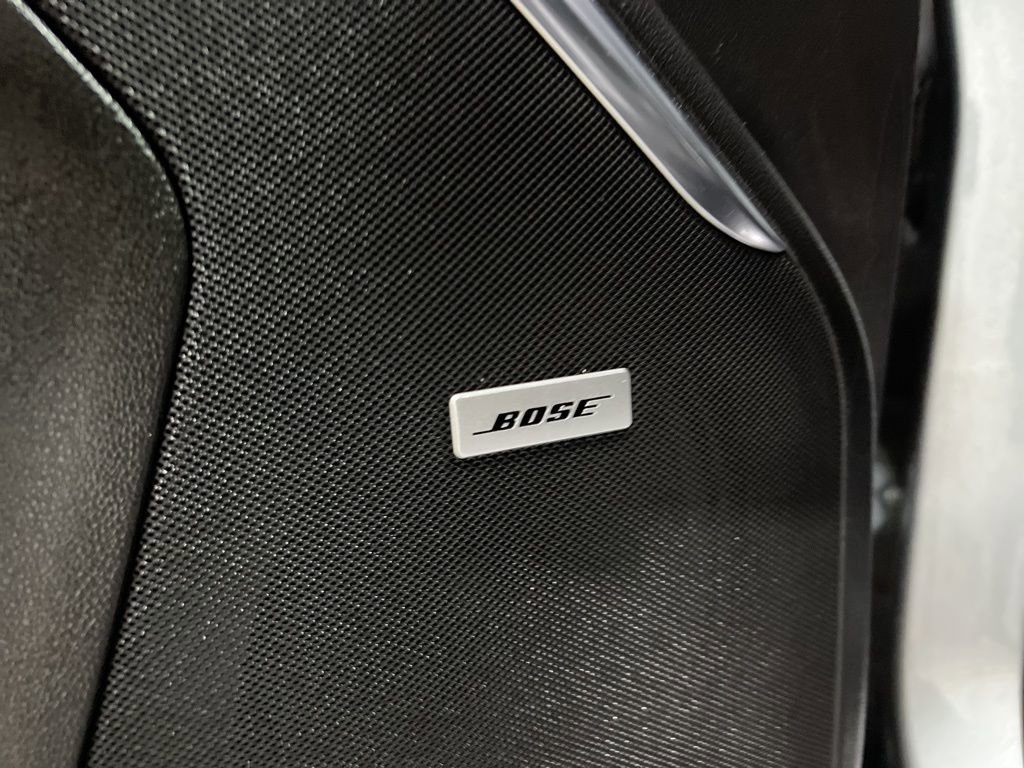 Used 2025 GMC Yukon XL Denali image 37