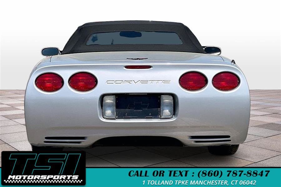 Used 2000 Chevrolet Corvette Convertible RWD image 4