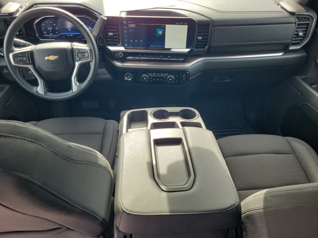 Used 2024 Chevrolet Silverado 1500 LT AWD/4WD image 26