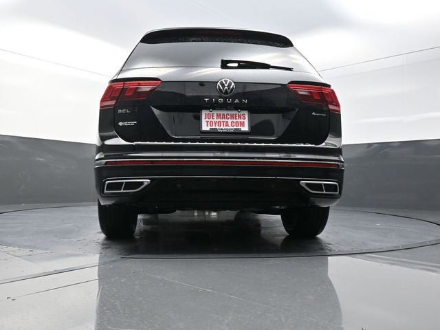 Used 2022 Volkswagen Tiguan SEL R-Line image 36