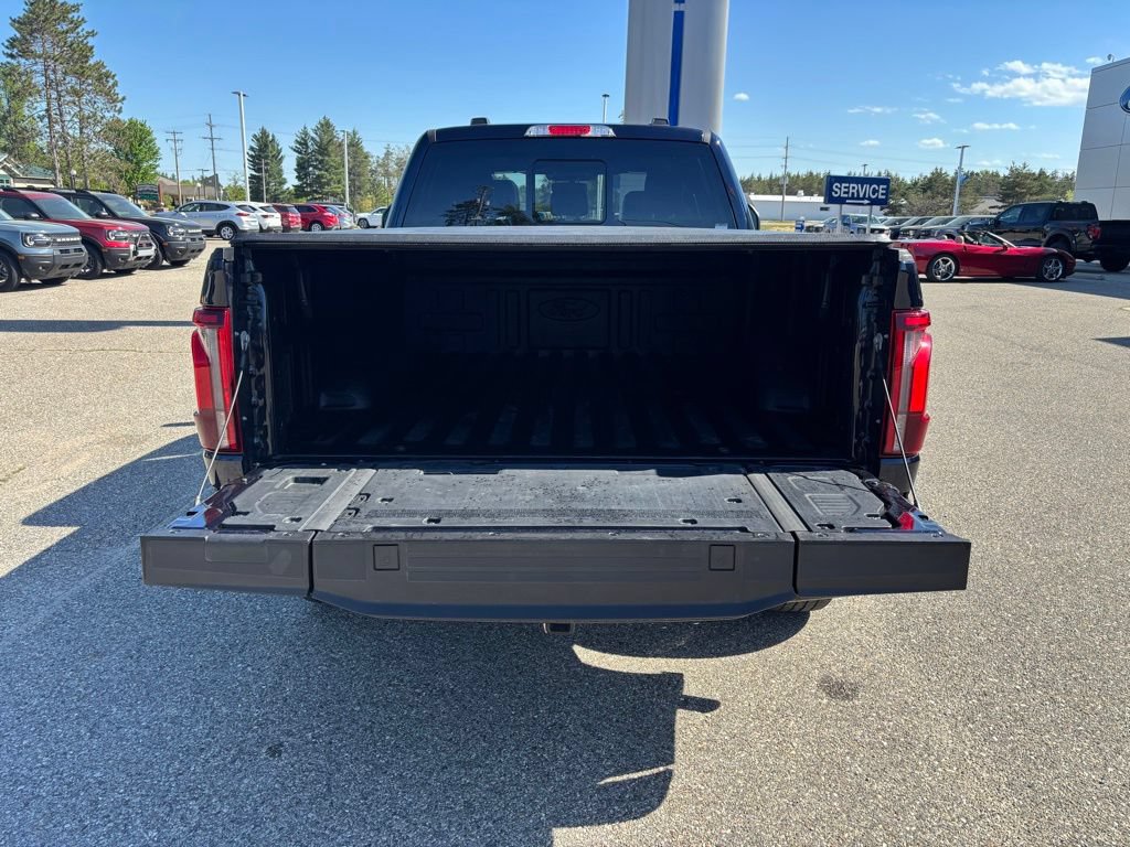 Used 2025 Ford F150 Lariat w/ Equipment Group 502A High AWD/4WD image 10