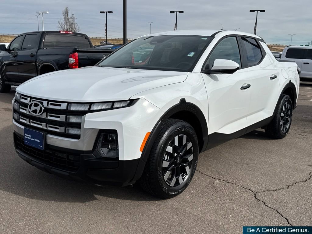 Certified 2025 Hyundai Santa Cruz SE image 3