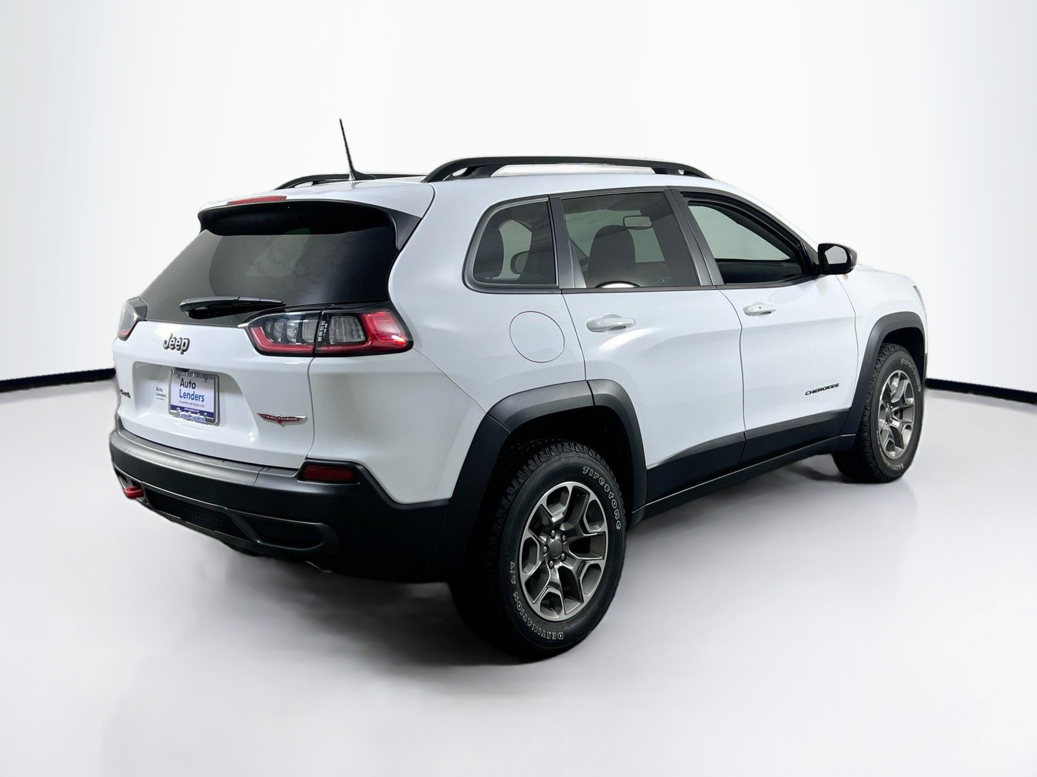 Used 2022 Jeep Cherokee Trailhawk w/ Technology Group B image 5