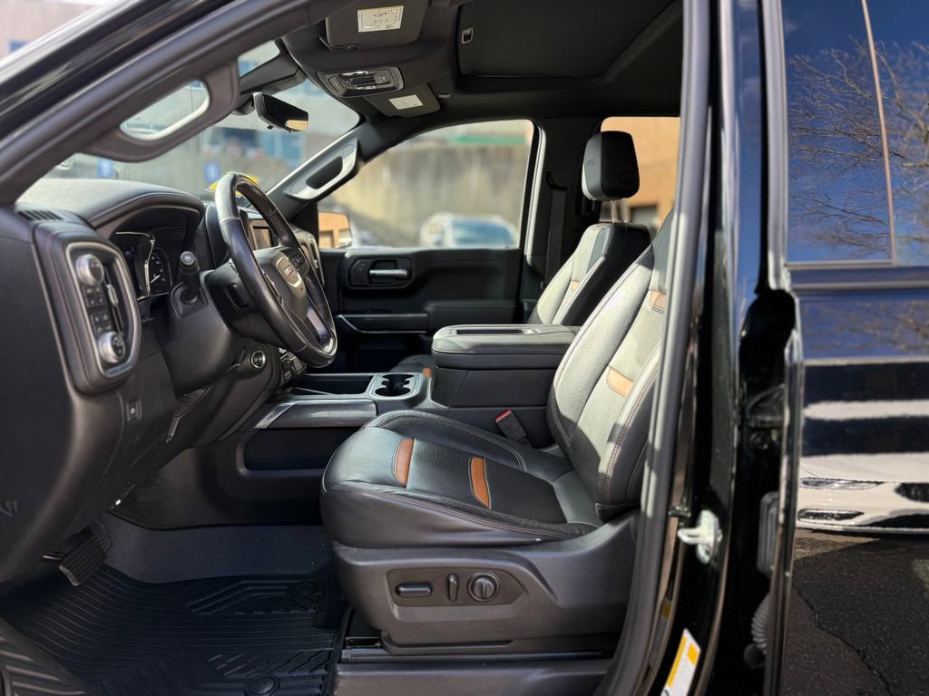 Used 2020 GMC Sierra 1500 AT4 w/ AT4 Premium Package image 8