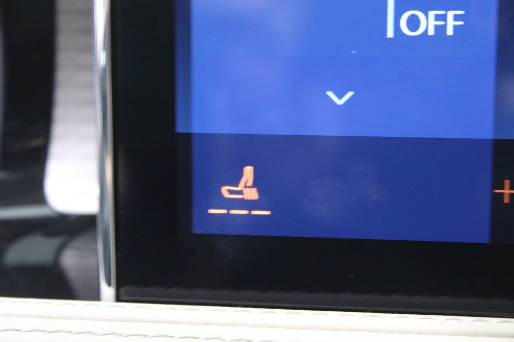 New 2026 Lincoln Corsair Premiere image 48