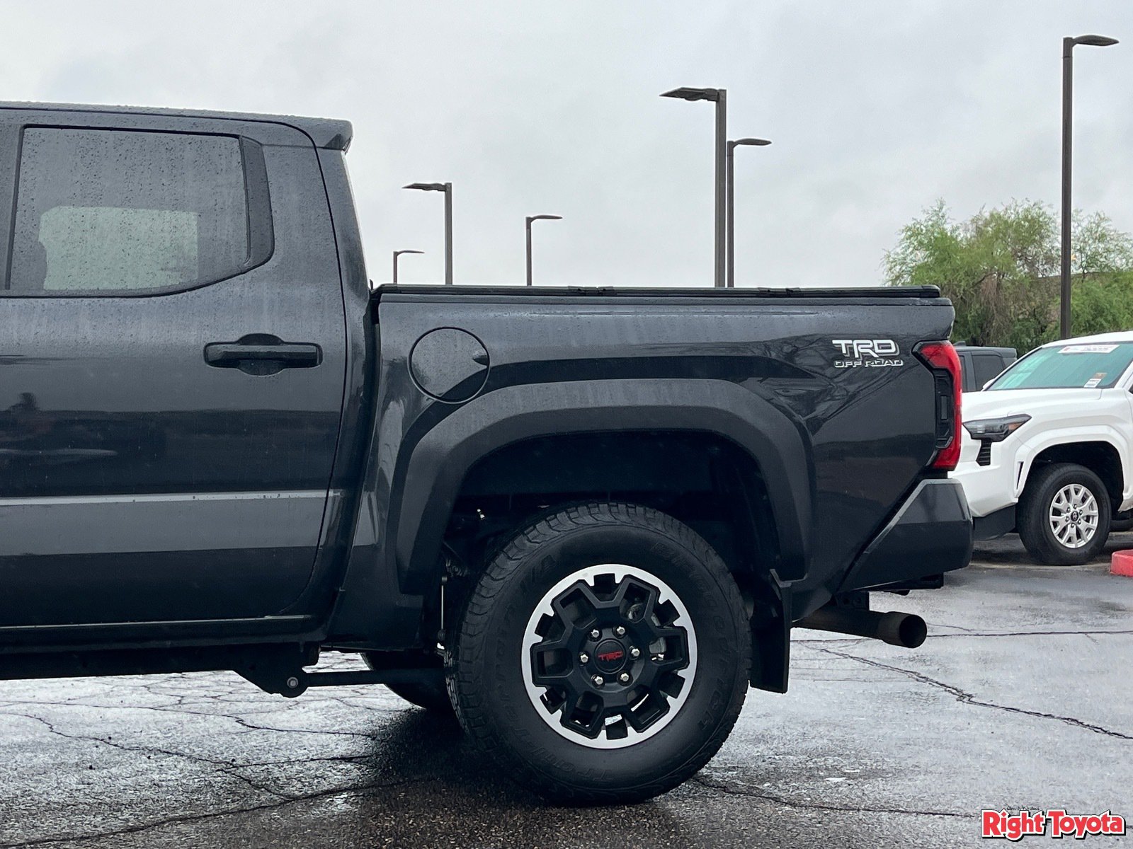 Used 2024 Toyota Tacoma TRD Off-Road w/ TRD Off Road Premium Package AWD/4WD image 10