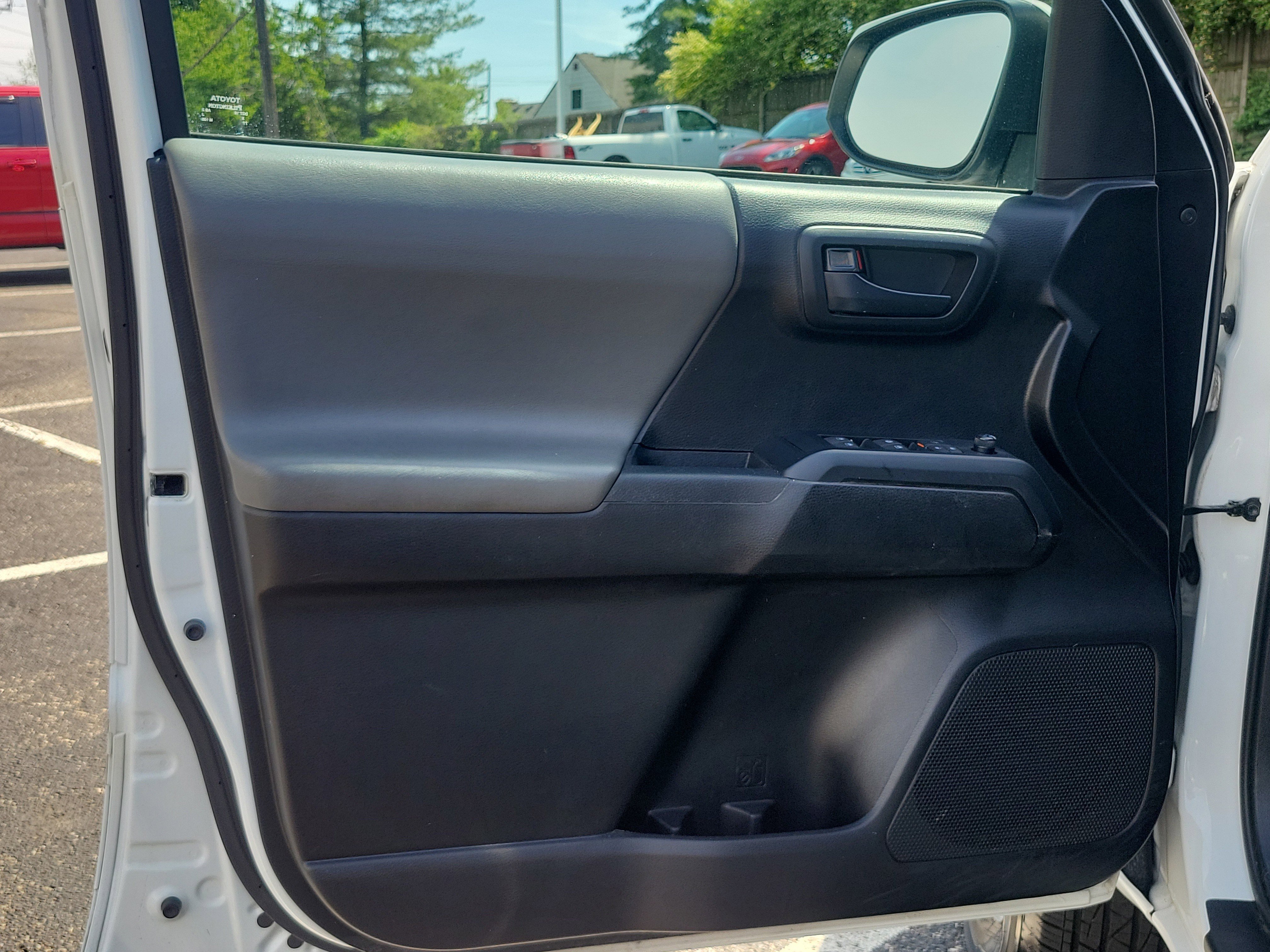 Used 2021 Toyota Tacoma SR image 22
