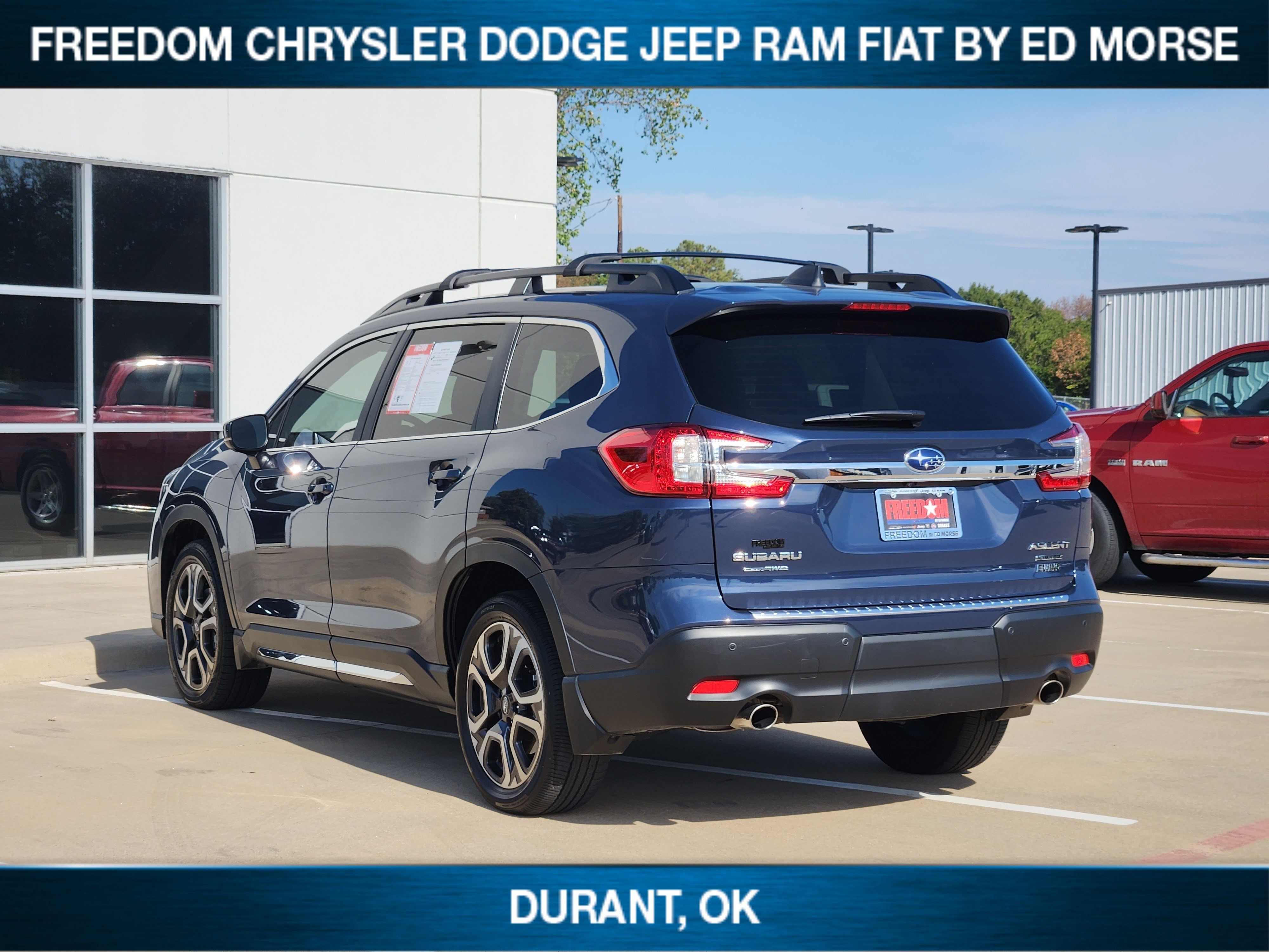 Used 2025 Subaru Ascent Limited AWD/4WD image 3