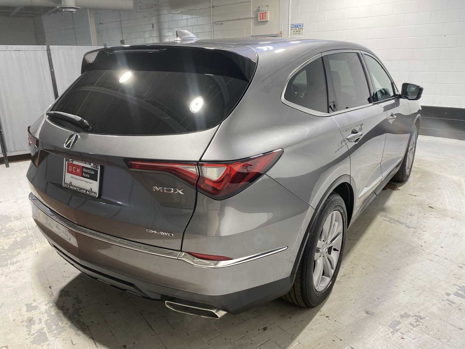 Used 2023 Acura MDX SH-AWD image 26